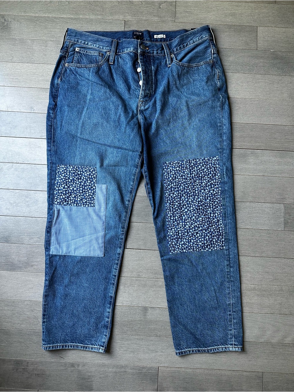 Women’s J Crew Blue Denim Patchwork Premium Edition Slim Boyfriend Jeans 33 NWT